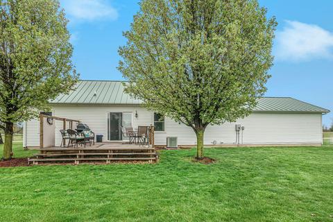 420 Orchard St, Constantine, MI 49042 photo 5