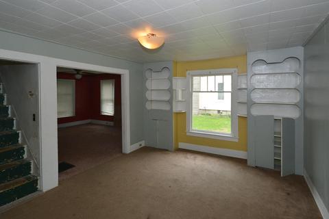 229 Cushman St, Plainwell, MI 49080 photo 6