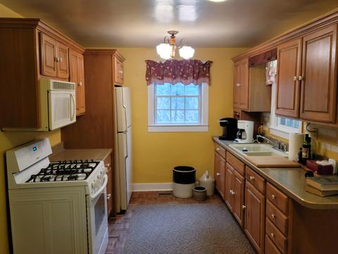 4626 S Jackson Rd, Jackson, MI 49201 photo 4