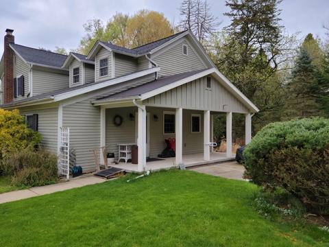 4626 S Jackson Rd, Jackson, MI 49201 photo 2