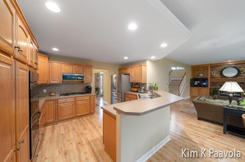 5935 Pheasant View Dr NE, Ada, MI 49301 photo 10