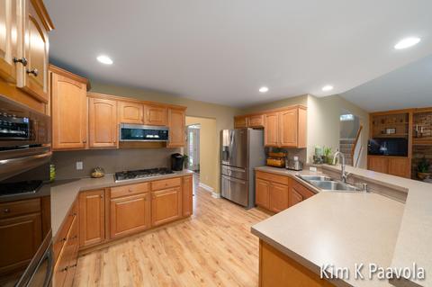 5935 Pheasant View Dr NE, Ada, MI 49301 photo 11