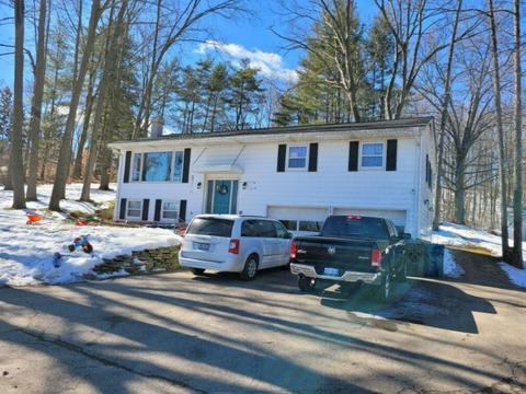 1014 10th St, Plainwell, MI 49080 photo 1