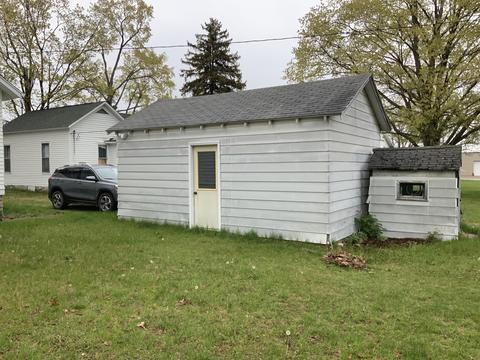 958 E Wilcox Ave, White Cloud, MI 49349 photo 7