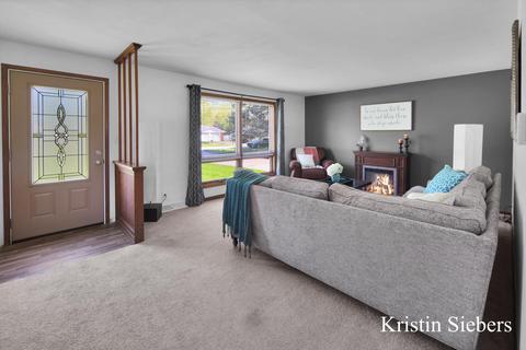 3620 Diamond Dr, Hamilton, MI 49419 photo 3