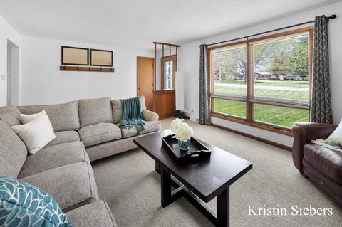 3620 Diamond Dr, Hamilton, MI 49419 photo 1