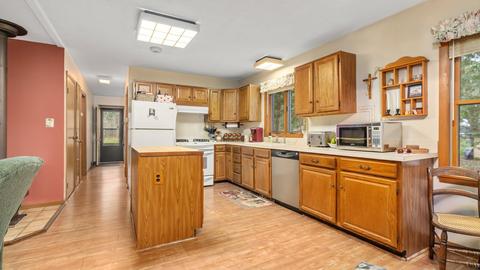 6280 Deerpath Rd E, Evart, MI 49631 photo 21