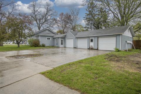 1300 E Wilcox Ave, White Cloud, MI 49349 photo 3