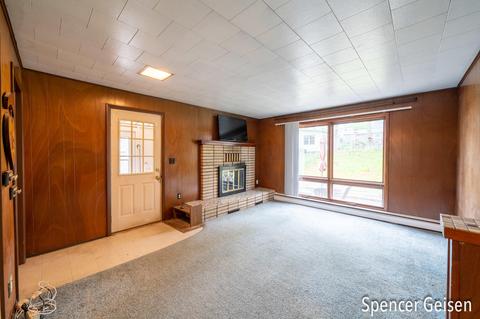 330 W May St, Belding, MI 48809 photo 14