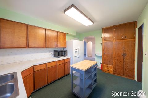 330 W May St, Belding, MI 48809 photo 11
