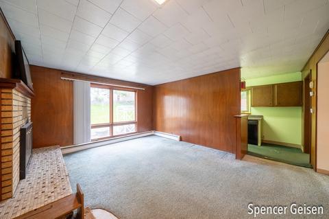 330 W May St, Belding, MI 48809 photo 15