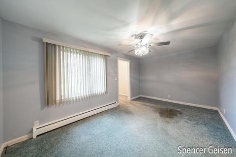 330 W May St, Belding, MI 48809 photo 4