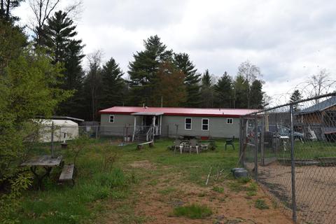 278 S Locust Ave, White Cloud, MI 49349 photo 2