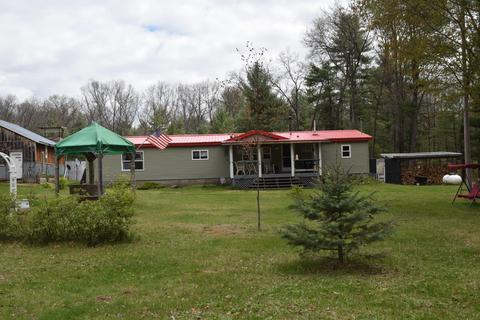 278 S Locust Ave, White Cloud, MI 49349 photo 1