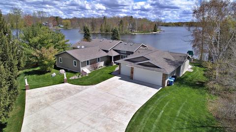 4638 Surrey Ln, Gladwin, MI 48624 photo 2