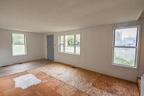 63 Wright St, Coldwater, MI 49036 photo 9