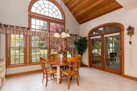 16166 Rustic Ln, Vicksburg, MI 49097 photo 12