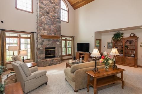 16166 Rustic Ln, Vicksburg, MI 49097 photo 5