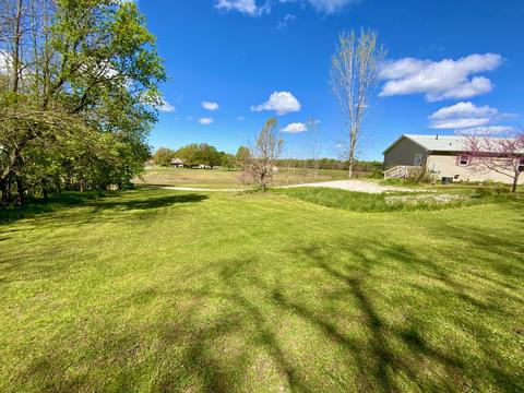 3407 Chamberlain Rd, Buchanan, MI 49107 photo 6