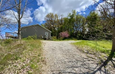3407 Chamberlain Rd, Buchanan, MI 49107 photo 2