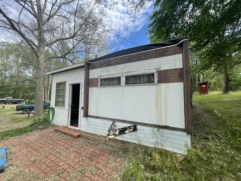 263 Pine St, Bitely, MI 49309 photo 4
