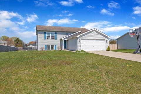 1025 Taylor Drive Dr, Plainwell, MI 49080 photo 2