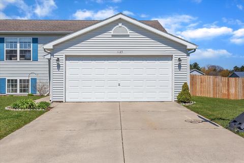 1025 Taylor Drive Dr, Plainwell, MI 49080 photo 3