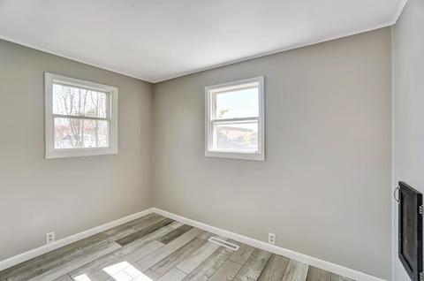 1015 White Pigeon Rd, Constantine, MI 49042 photo 11