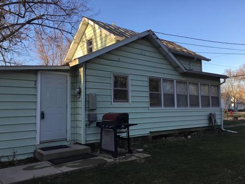 134 Jackson St, Coldwater, MI 49036 photo 2