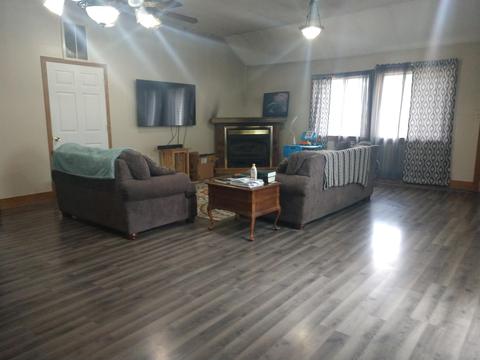 425 E Center St, Ithaca, MI 48847 photo 11