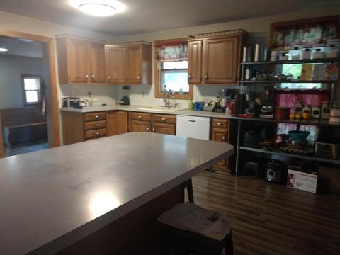 425 E Center St, Ithaca, MI 48847 photo 5
