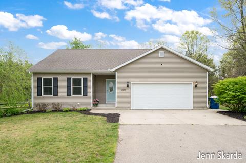 9575 Coyote Trl, Belding, MI 48809 photo 1