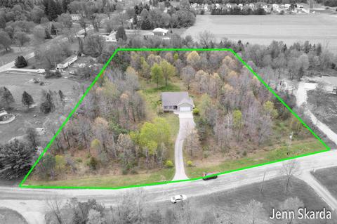 9575 Coyote Trl, Belding, MI 48809 photo 28