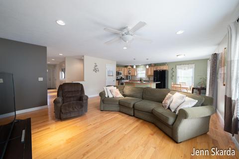 9575 Coyote Trl, Belding, MI 48809 photo 7