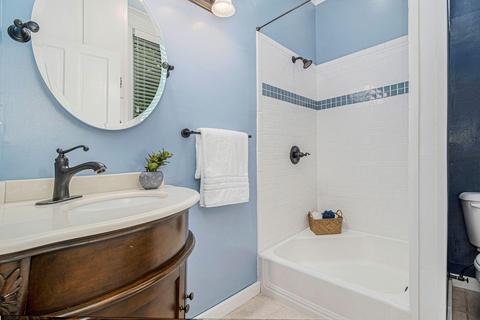 332 Division St, Marshall, MI 49068 photo 18
