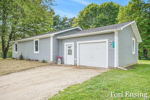 4381 W Stanton Rd, Stanton, MI 48888 photo 1