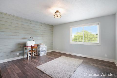 3641 Eckert Rd, Freeport, MI 49325 photo 23