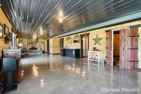 3641 Eckert Rd, Freeport, MI 49325 photo 31