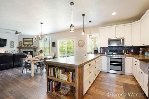 3641 Eckert Rd, Freeport, MI 49325 photo 17