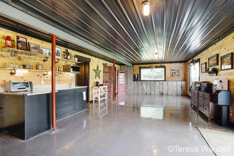 3641 Eckert Rd, Freeport, MI 49325 photo 30
