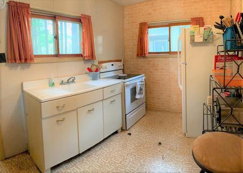 1017 Lake St, Pullman, MI 49450 photo 8