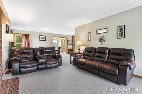 4427 36th St, Hamilton, MI 49419 photo 6