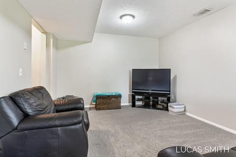 4427 36th St, Hamilton, MI 49419 photo 38