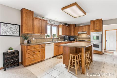 4427 36th St, Hamilton, MI 49419 photo 13