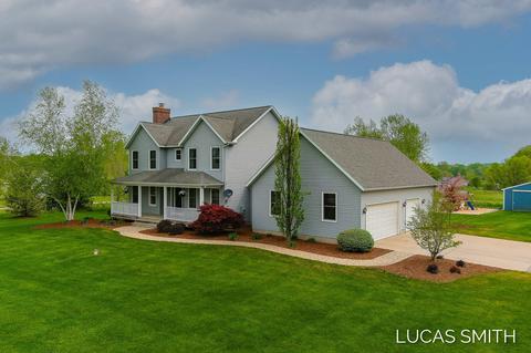 4427 36th St, Hamilton, MI 49419 photo 2