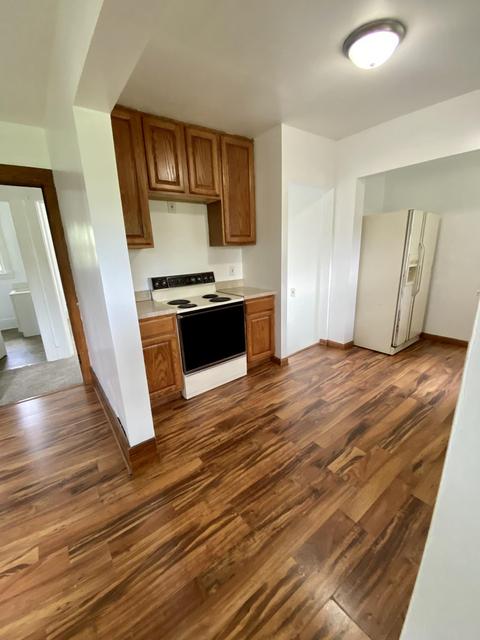 128 E South St, Jackson, MI 49203 photo 13