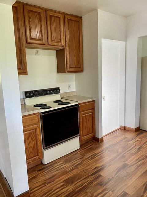 128 E South St, Jackson, MI 49203 photo 10