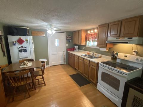 7593 Kathleen Dr, Reading, MI 49274 photo 9