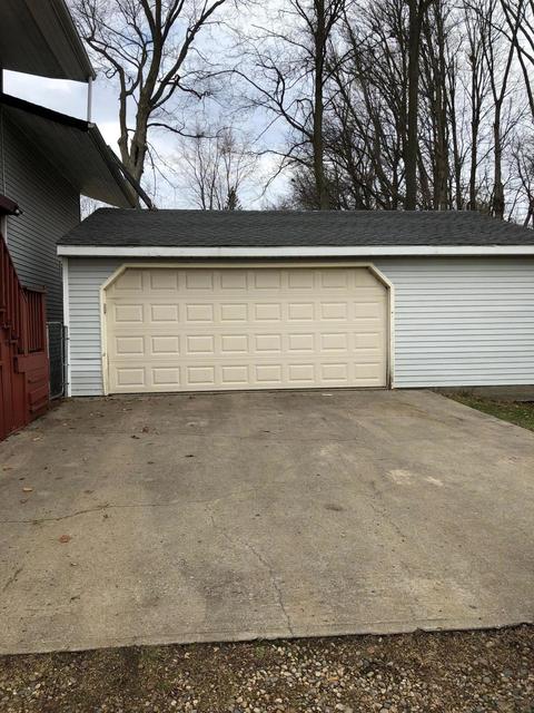 22222 Beech St, Cassopolis, MI 49031 photo 2