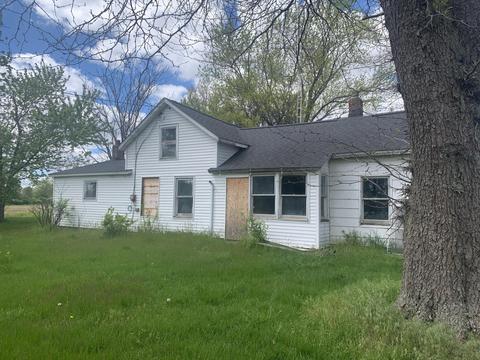 422 Mill St, Bronson, MI 49028 photo 1